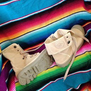 Canvas boots.  Palladium knock offs.  NWOT